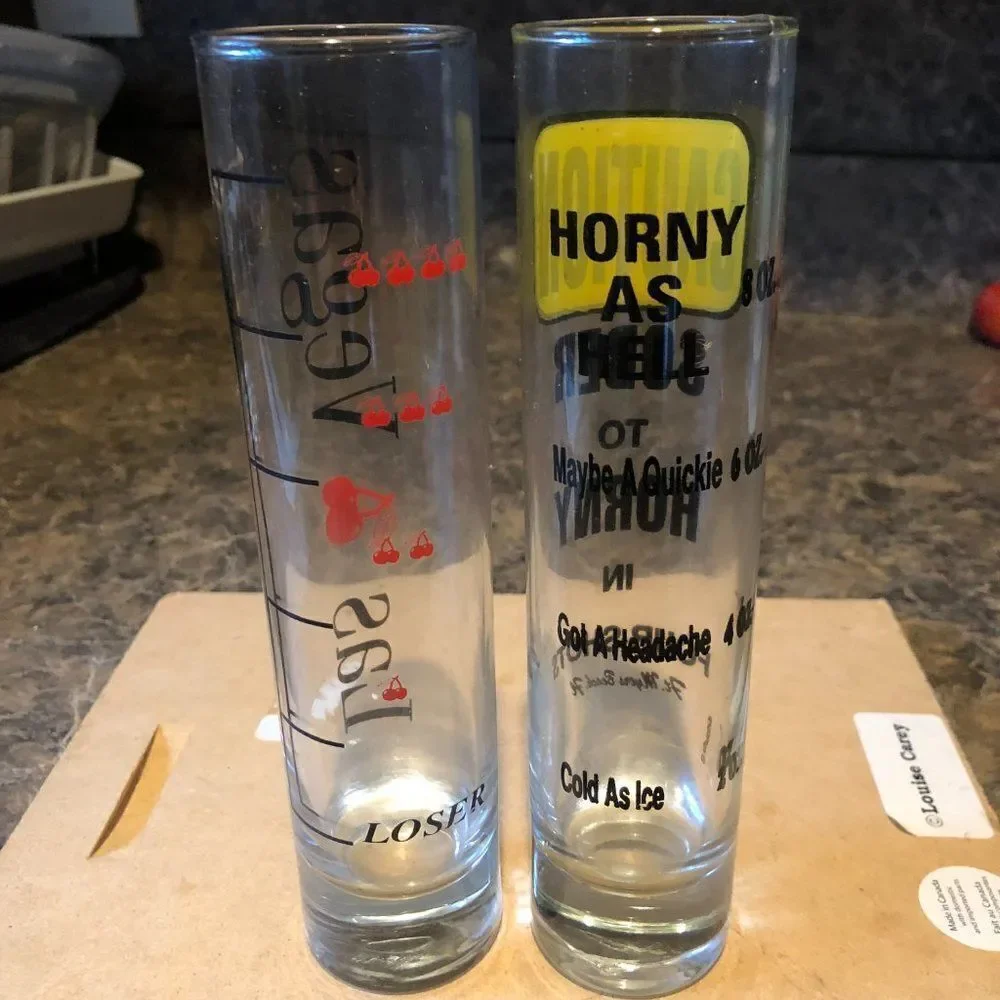 LAS VEGAS / Novelty Oversized lot of 2 SHOT GLASSES
